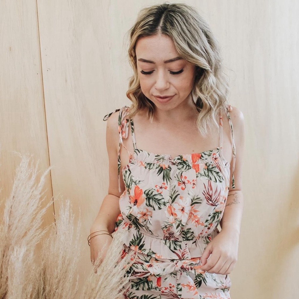 Hawaiian style tank top